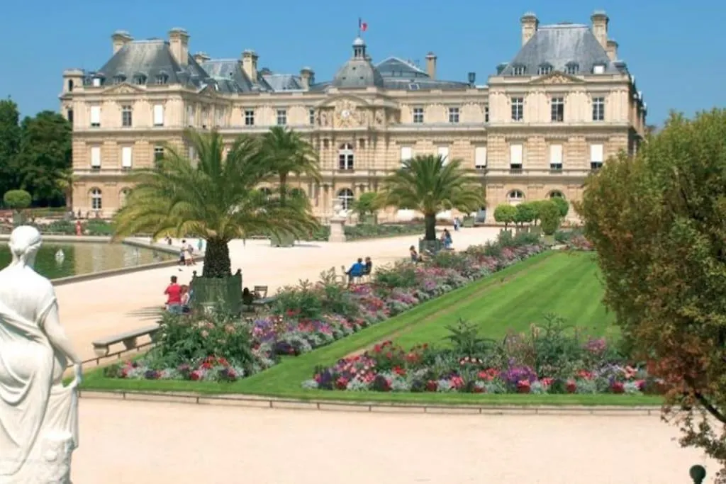 Chambre Entierement Renovee A Paris Montparnasse Homestay