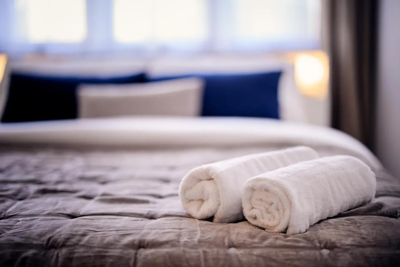 Homestay Chambre Entierement Renovee A Paris Montparnasse